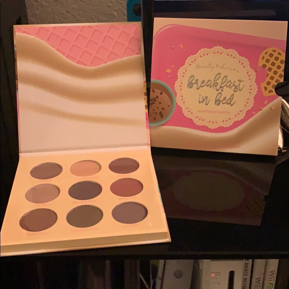 NEW Beauty Bakerie Breakfast In Bed Eyeshadow
